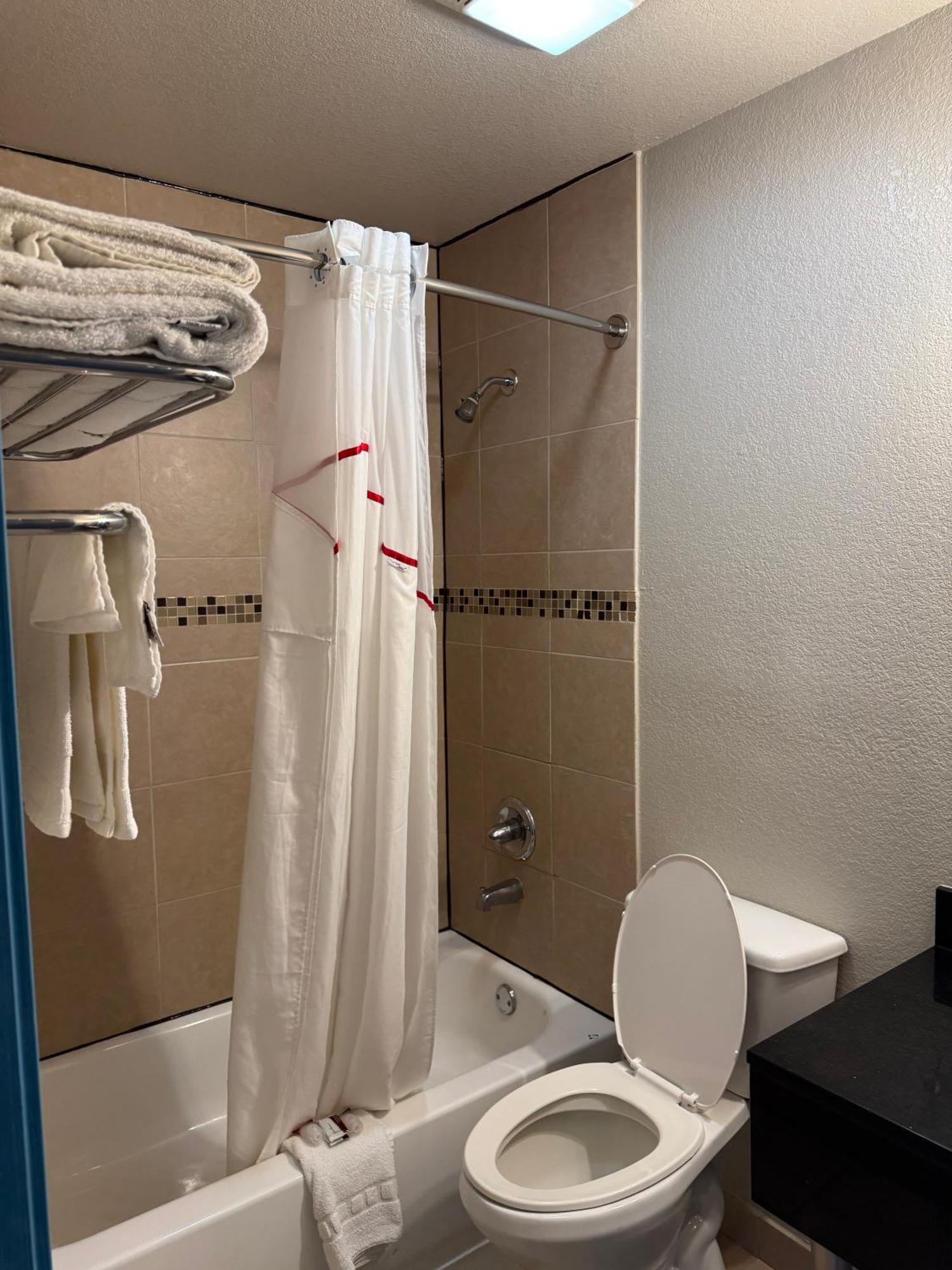 Executive Inn Crystal City Ngoại thất bức ảnh